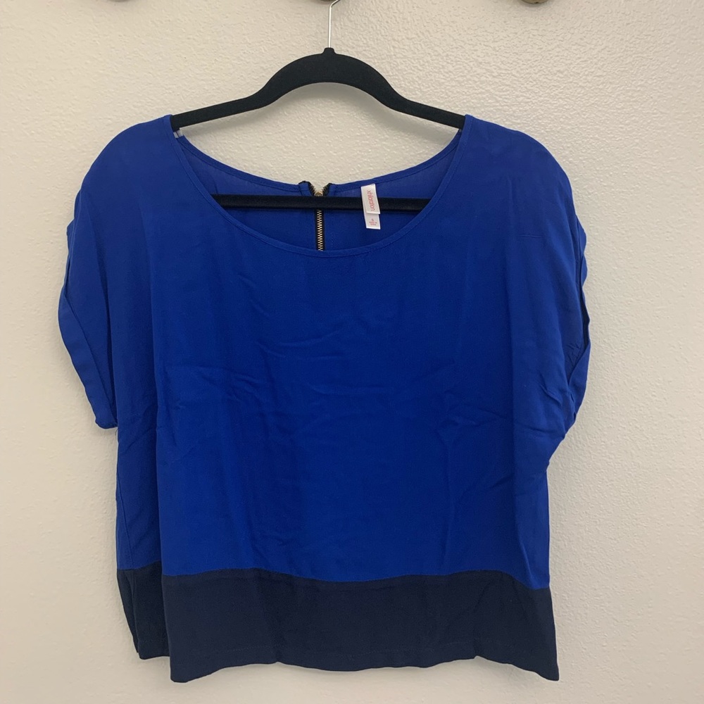 Target Xhilaration | Blue + Navy Color Blocked Top